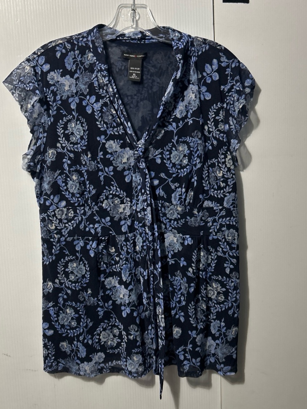 New York & Company Navy Blue Floral Tie-Front Blouse